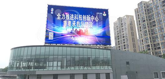 乘“智造”之風(fēng) LED顯示屏智能化時(shí)代來(lái)臨！